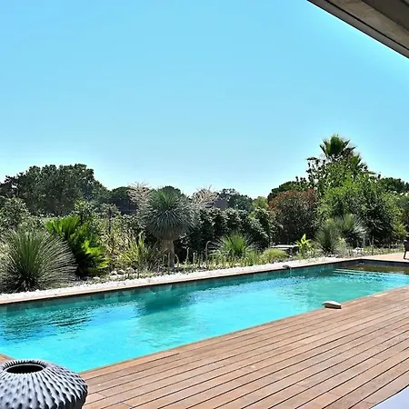 Superbe En Bord De Golf Villa *